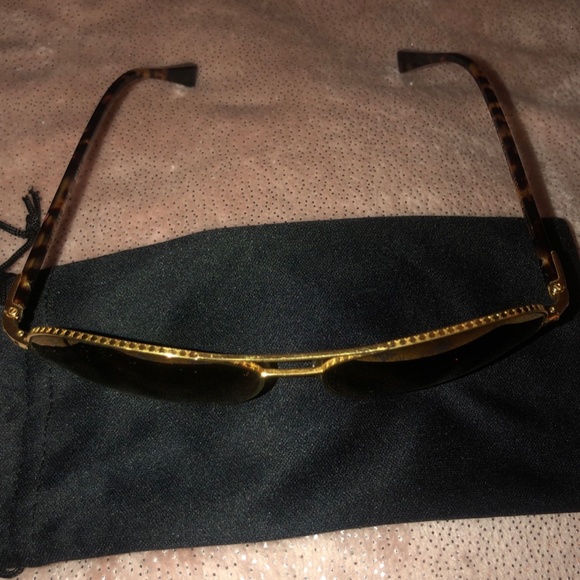 Louis Vuitton Sunglasses (LV) - Picture 2 of 12